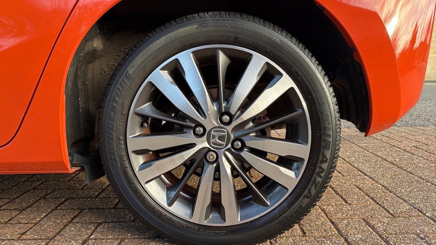 Used Honda Jazz 2015 for sale - 77210201: Photo 9