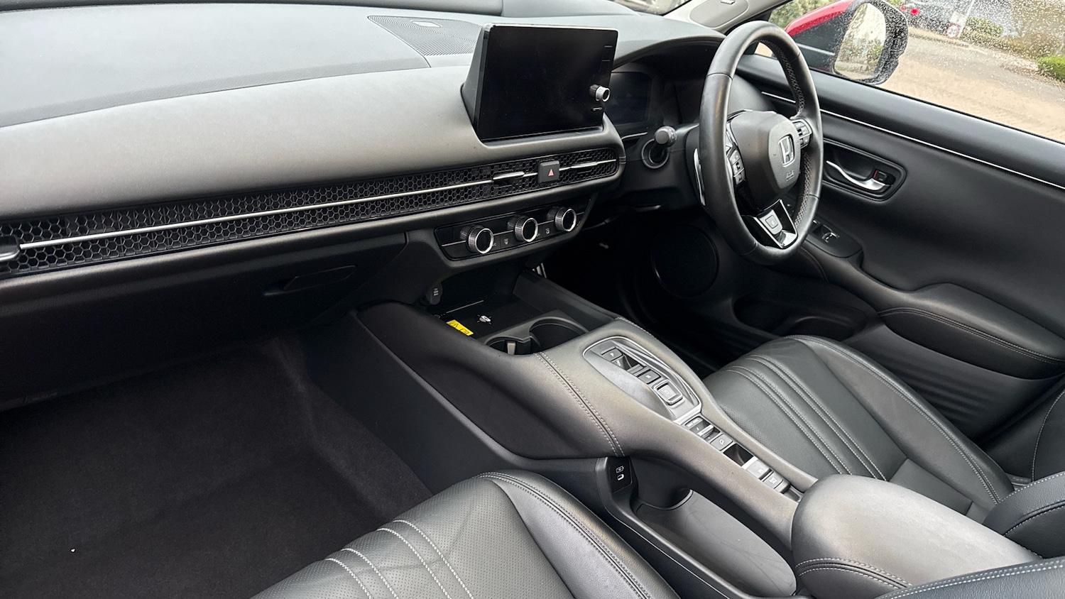 Used Honda ZR-V 2024 for sale - 77975570: Photo 2