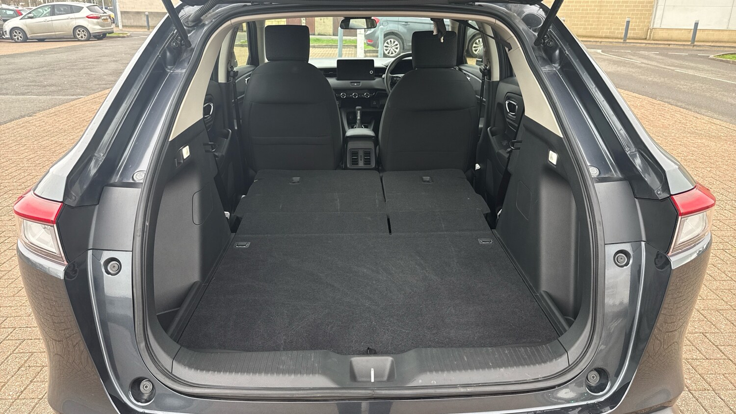 Used Honda HR-V 2023 for sale - 77592076: Photo 17