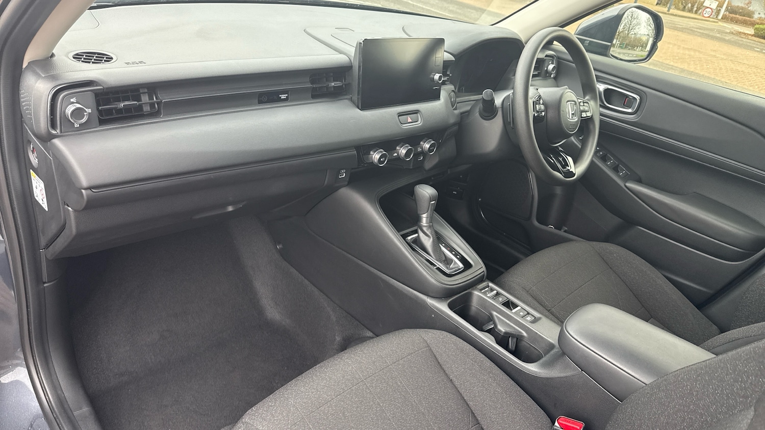 Used Honda HR-V 2023 for sale - 77592076: Photo 2