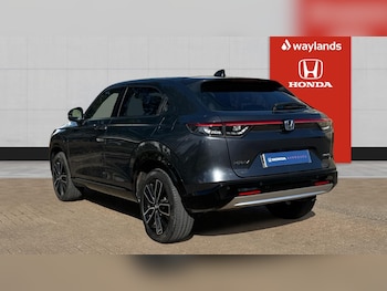 Used Honda HR-V 2023 for sale - 77818952: Photo