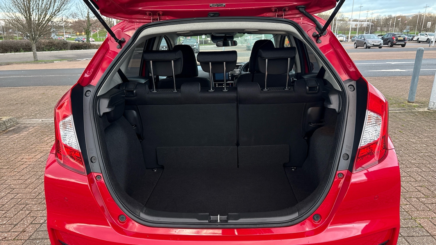 Used Honda Jazz 2018 for sale - 77116119: Photo 15