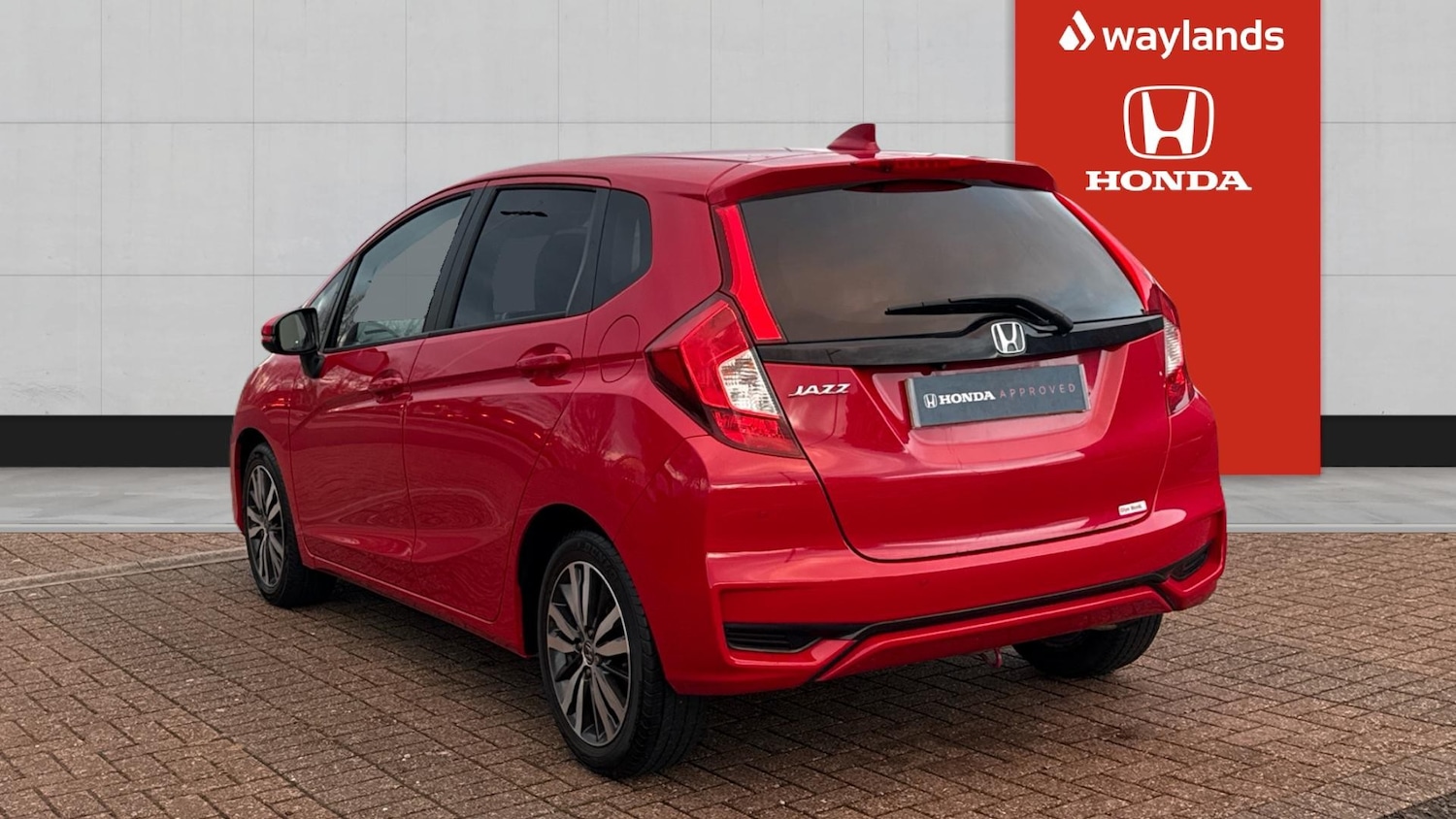 Used Honda Jazz 2018 for sale - 77116119: Photo 3