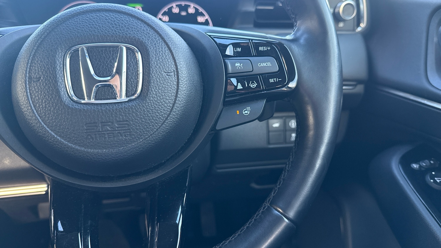 Used Honda HR-V 2023 for sale - 77071001: Photo 24