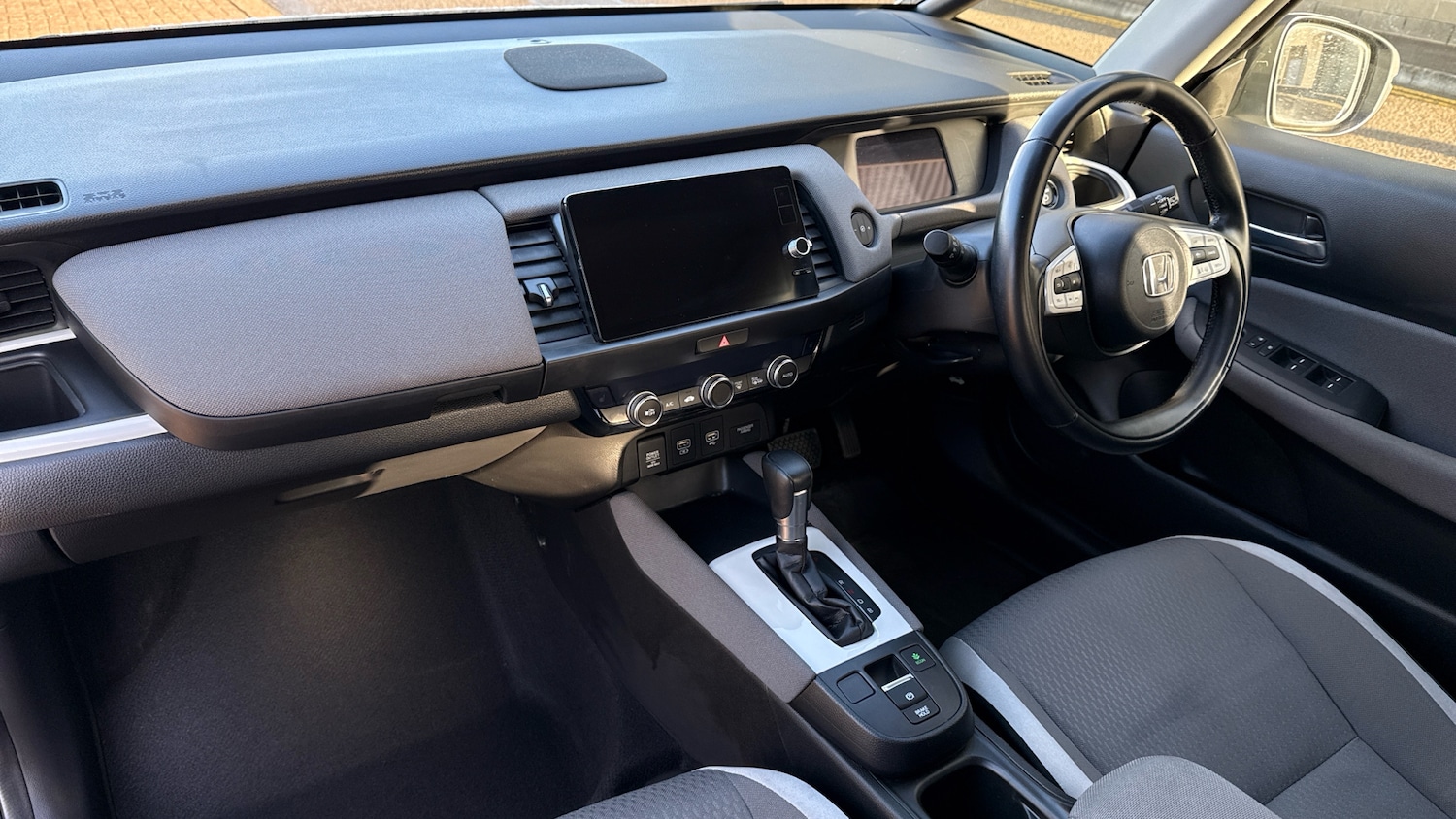 Used Honda Jazz 2020 for sale - 76954428: Photo 2