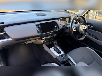 Used Honda Jazz 2020 for sale - 76954428: Photo