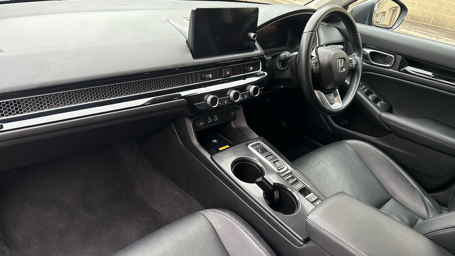 Used Honda Civic 2022 for sale - 77380854: Photo 2