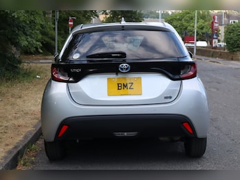 Used Toyota Yaris 2021 for sale - 79255460: Photo