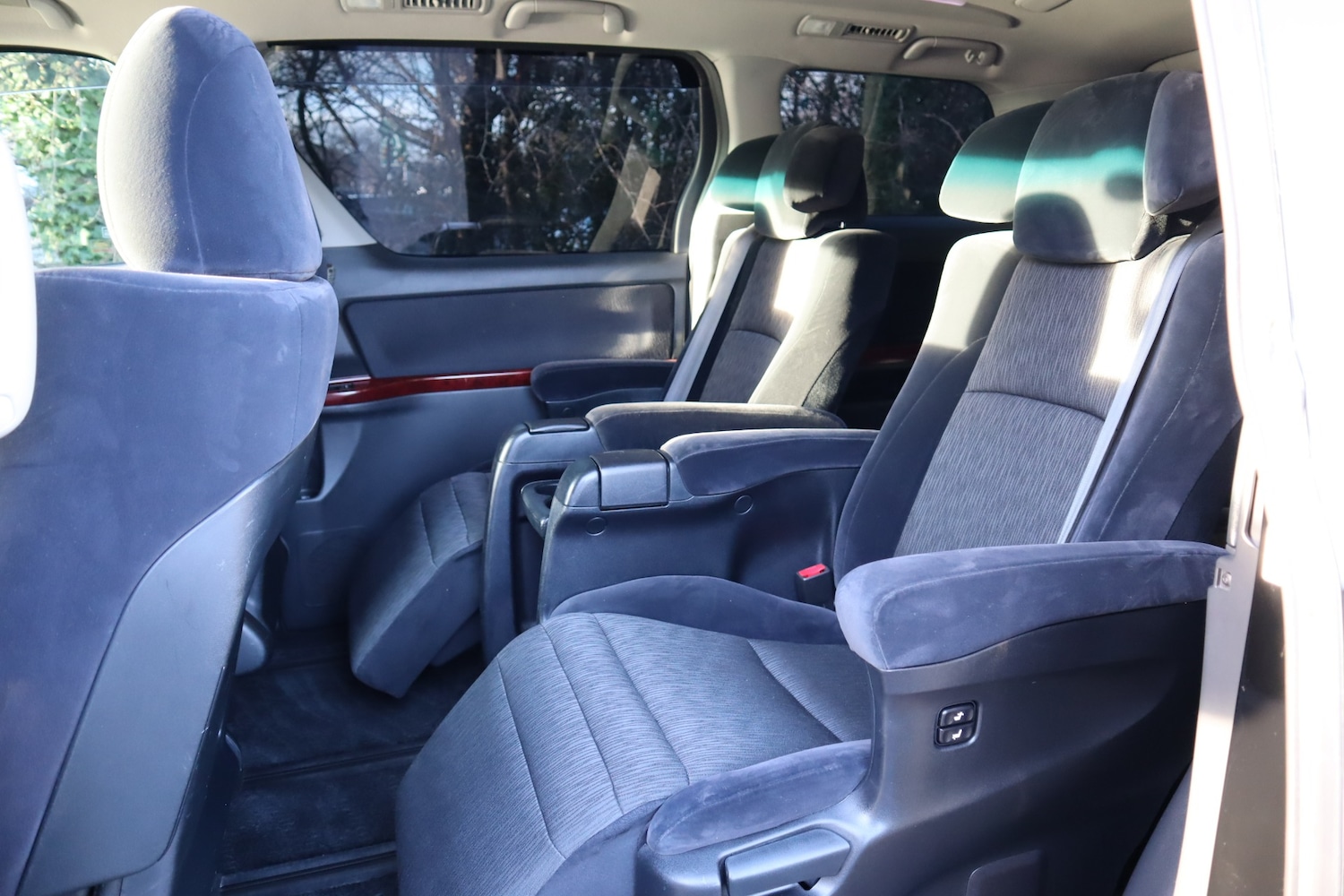 Used Toyota Alphard 2008 for sale - 77008929: Photo 13