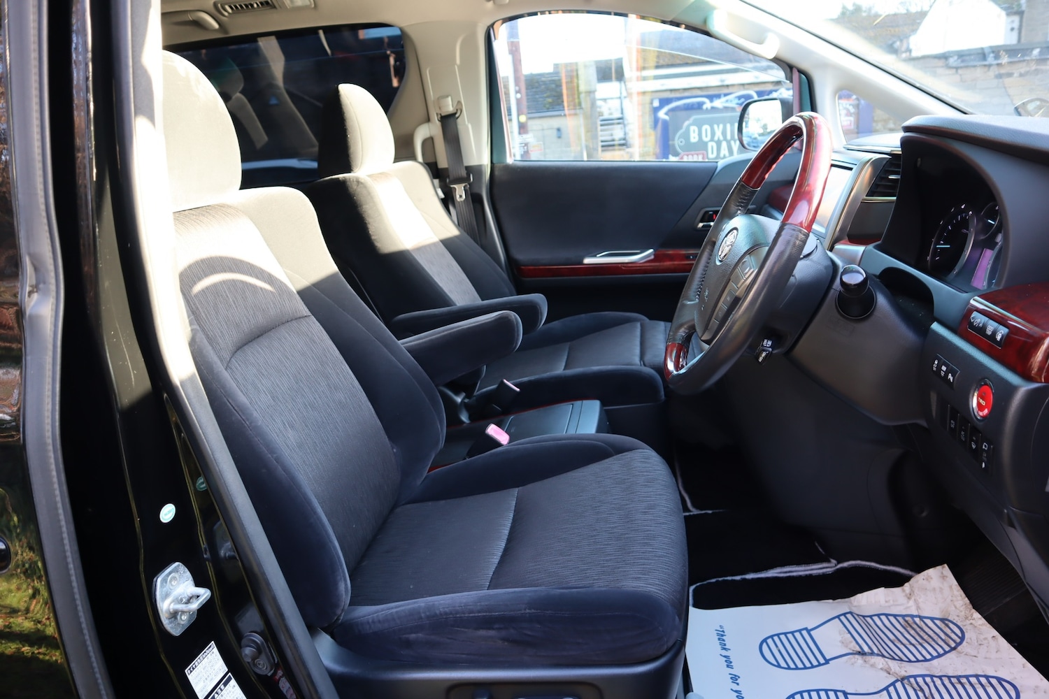 Used Toyota Alphard 2008 for sale - 77008929: Photo 9