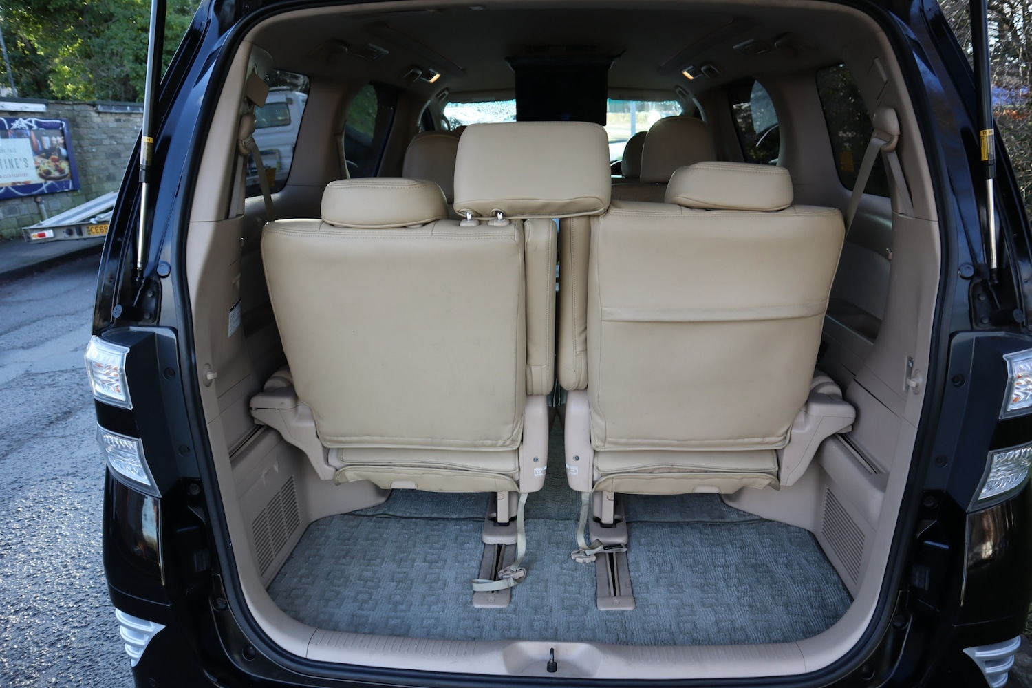 Used Toyota Vellfire 2010 for sale - 77241099: Photo 16