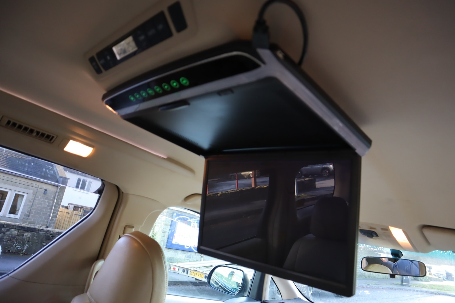 Used Toyota Vellfire 2010 for sale - 77241099: Photo 22