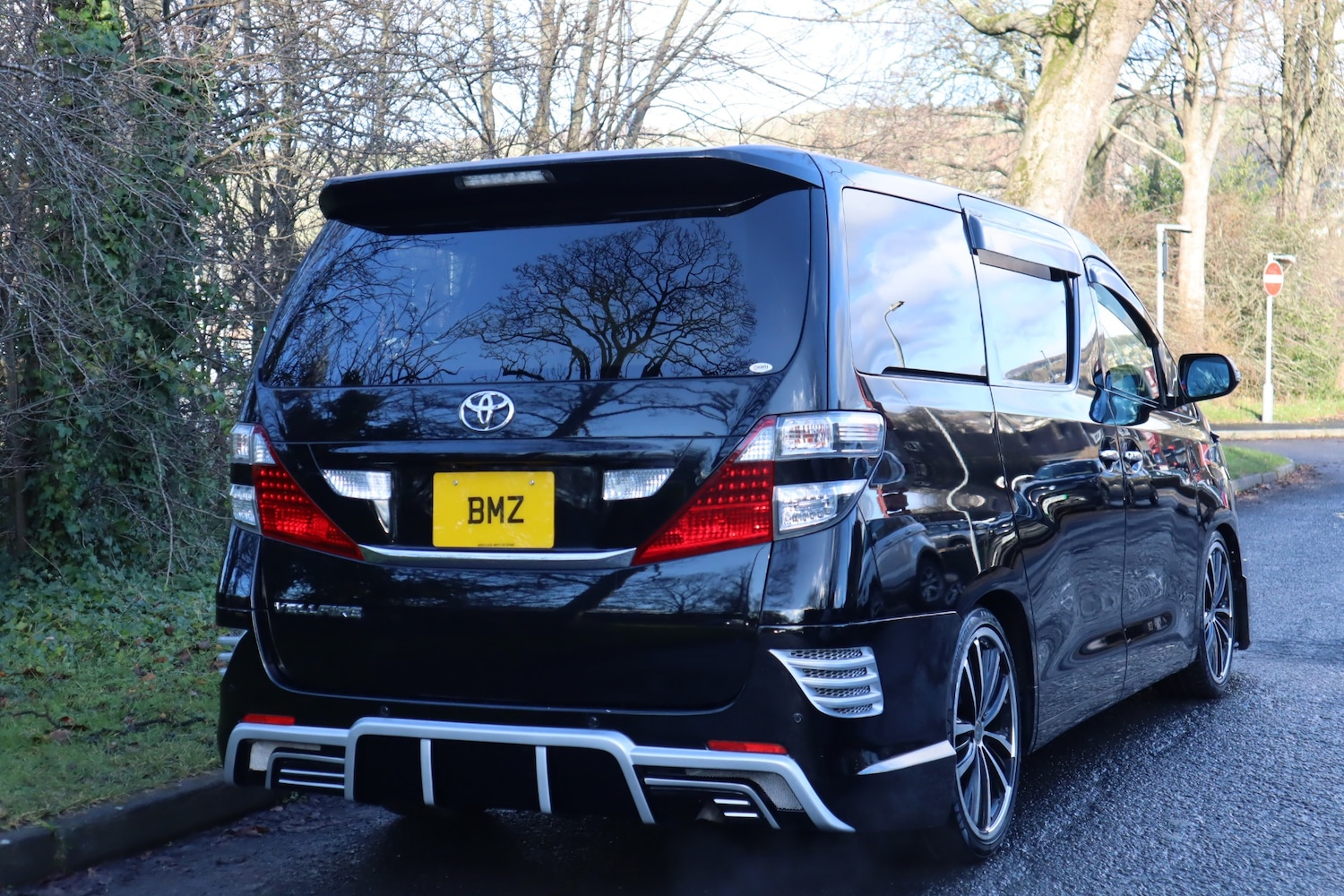 Used Toyota Vellfire 2010 for sale - 77241099: Photo 3