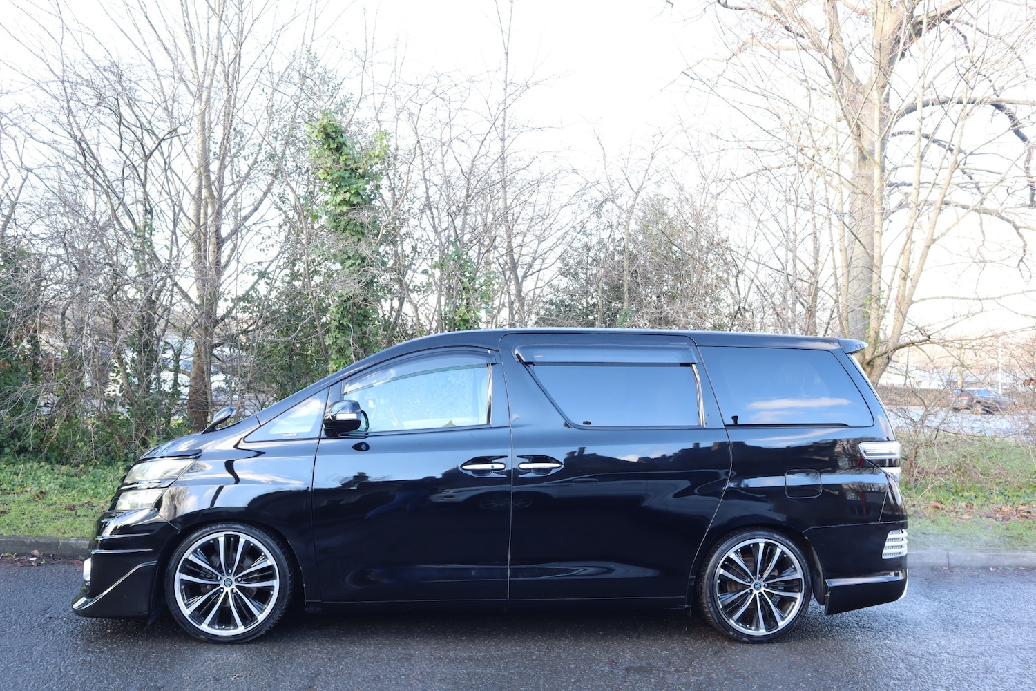 Used Toyota Vellfire 2010 for sale - 77241099: Photo 6