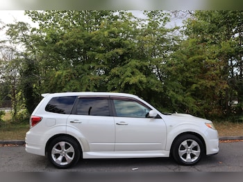 Used Subaru Forester 2010 for sale - 75695096: Photo