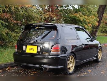 Toyota Starlet feature image 3