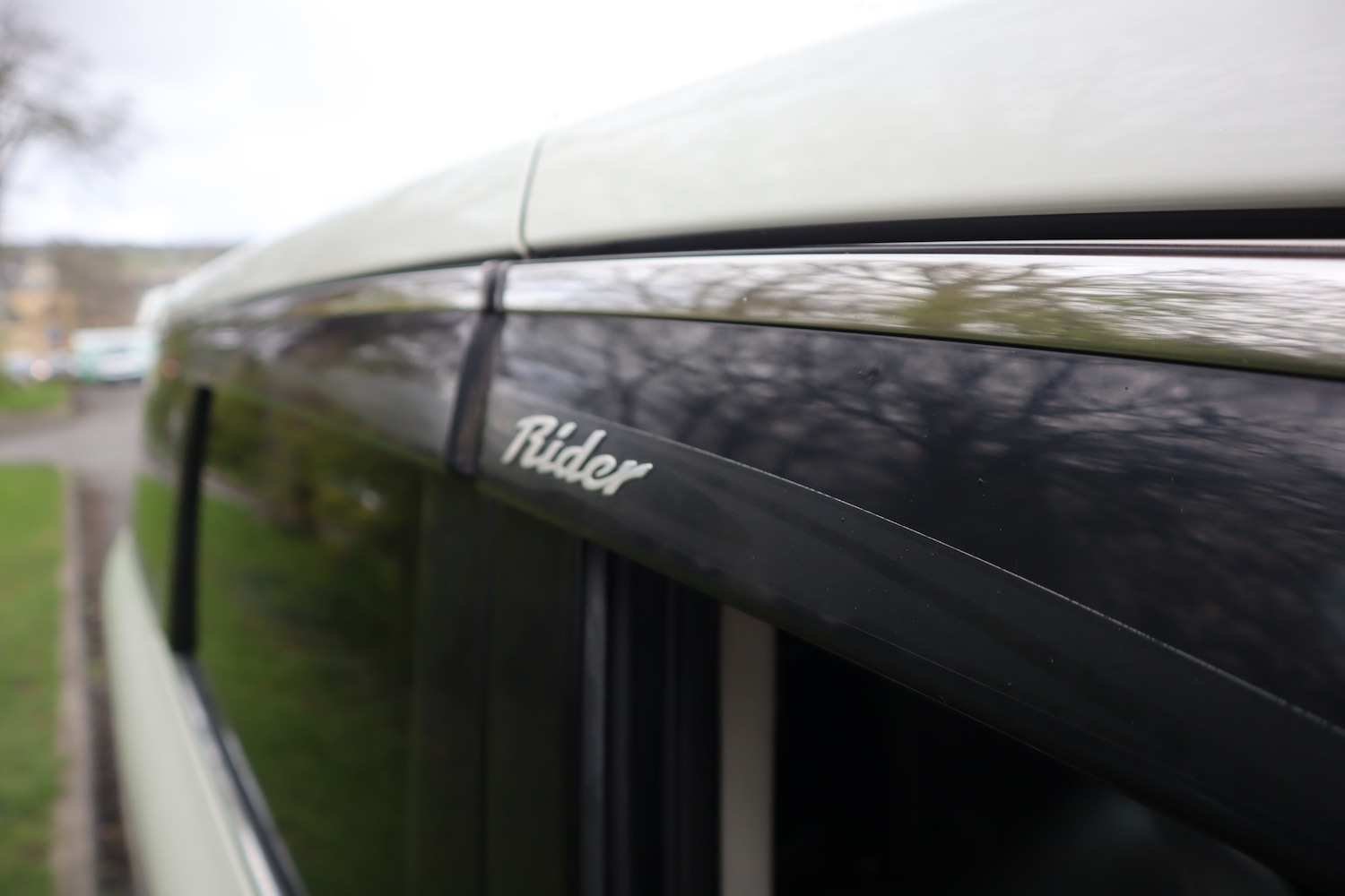 Used Nissan Elgrand 2014 for sale - 78101618: Photo 26