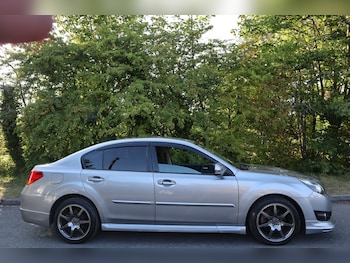 Used Subaru Legacy 2010 for sale - 75599249: Photo