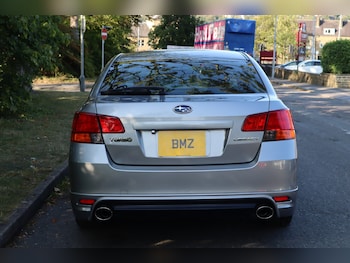 Used Subaru Legacy 2010 for sale - 75599249: Photo