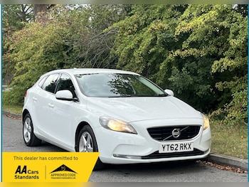 Volvo - V40