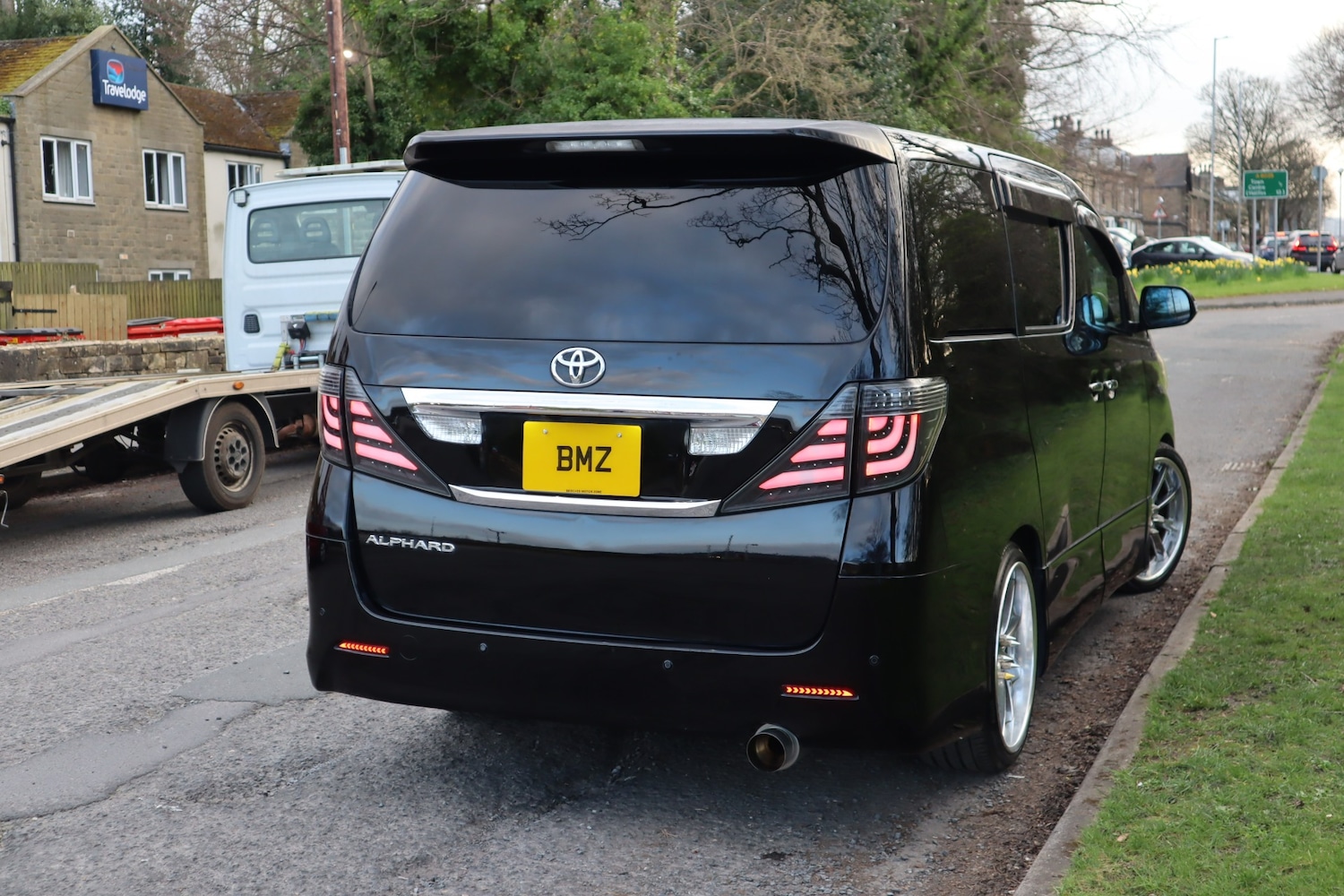 Used Toyota Alphard 2008 for sale - 77958690: Photo 25