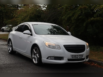 Vauxhall - Insignia