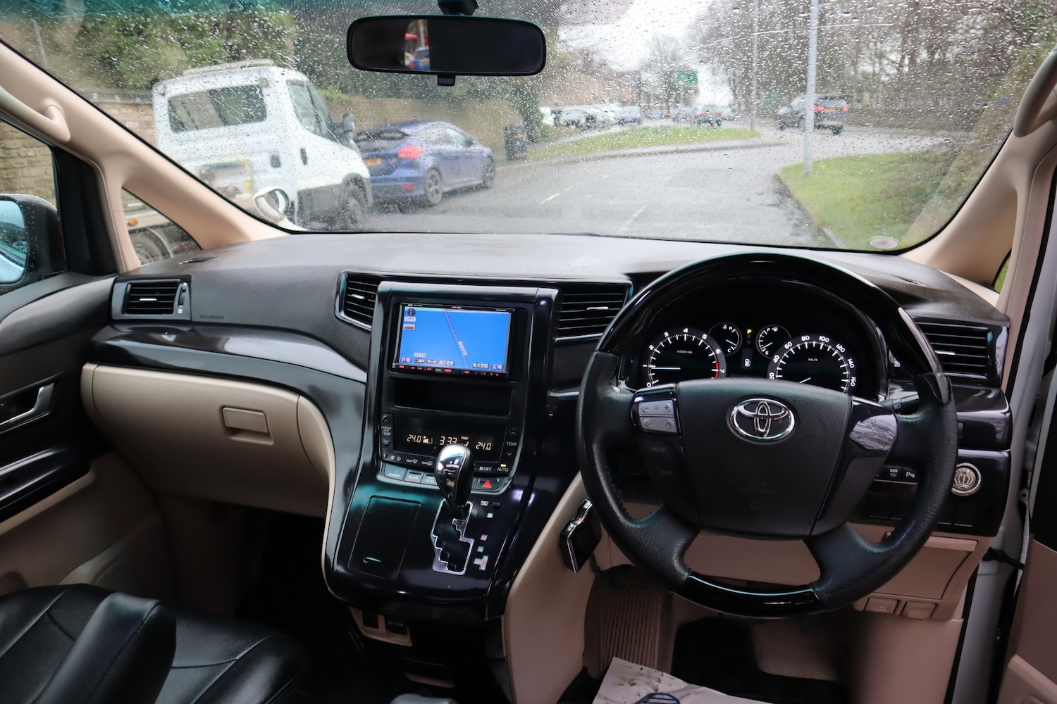 Used Toyota Vellfire 2011 for sale - 77696862: Photo 15