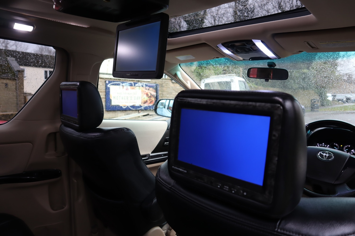 Used Toyota Vellfire 2011 for sale - 77696862: Photo 20