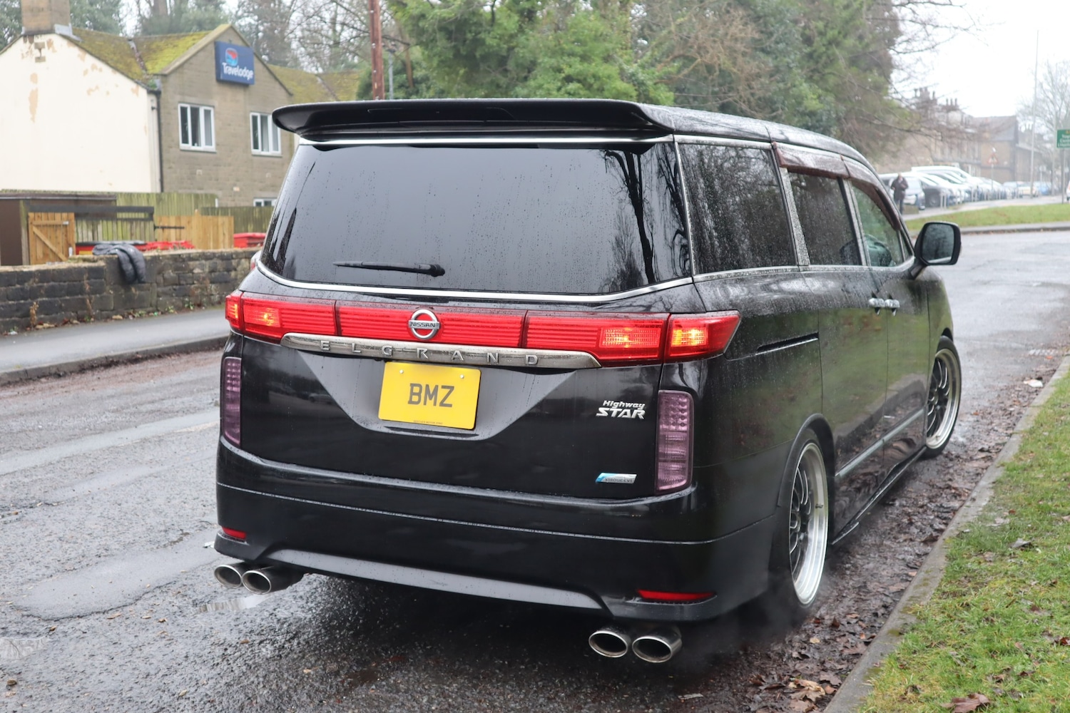 Used Nissan Elgrand 2011 for sale - 77251500: Photo 27