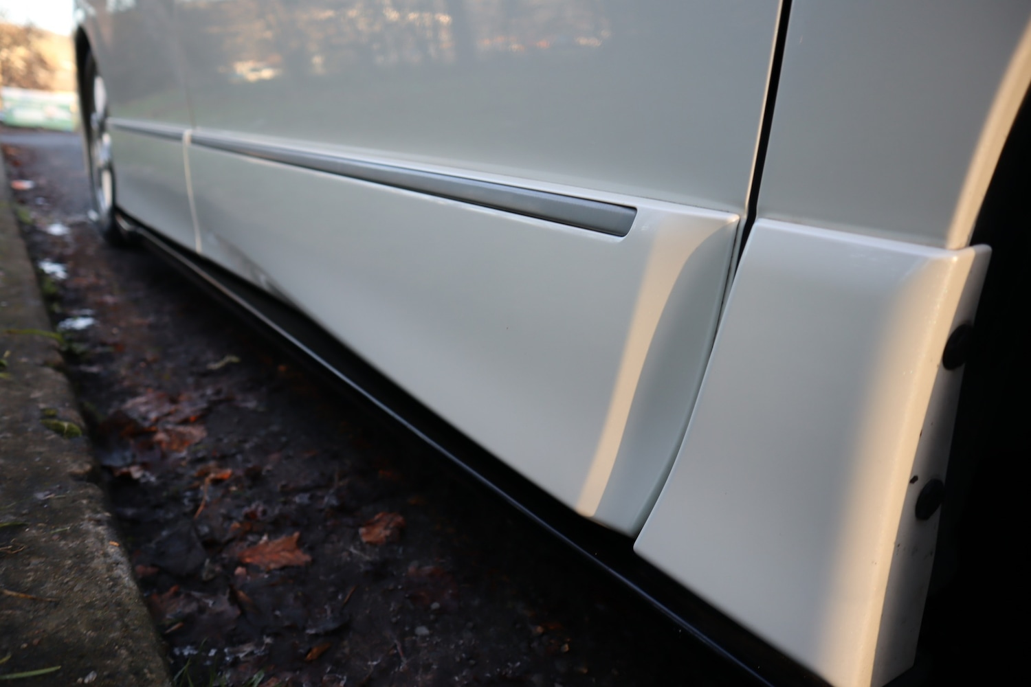 Used Nissan Elgrand 2011 for sale - 77165621: Photo 28