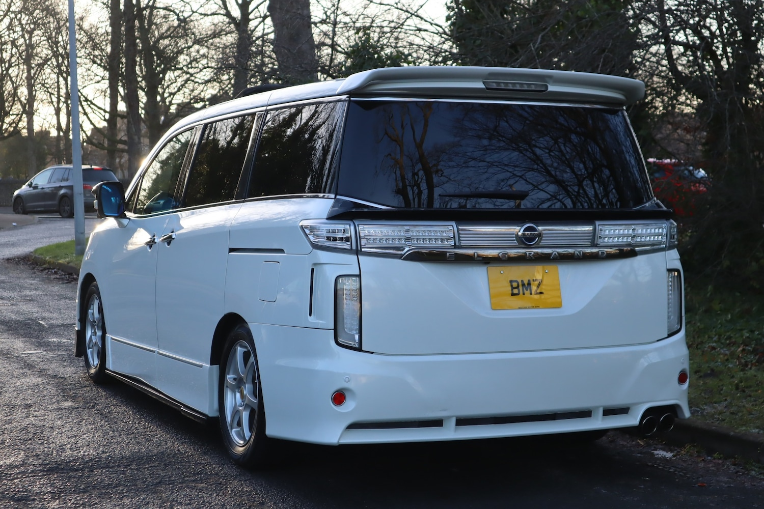 Used Nissan Elgrand 2011 for sale - 77165621: Photo 5