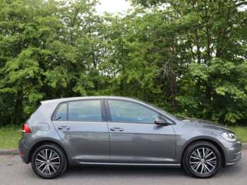 Used Volkswagen Golf 2018 for sale - 75070213: Photo