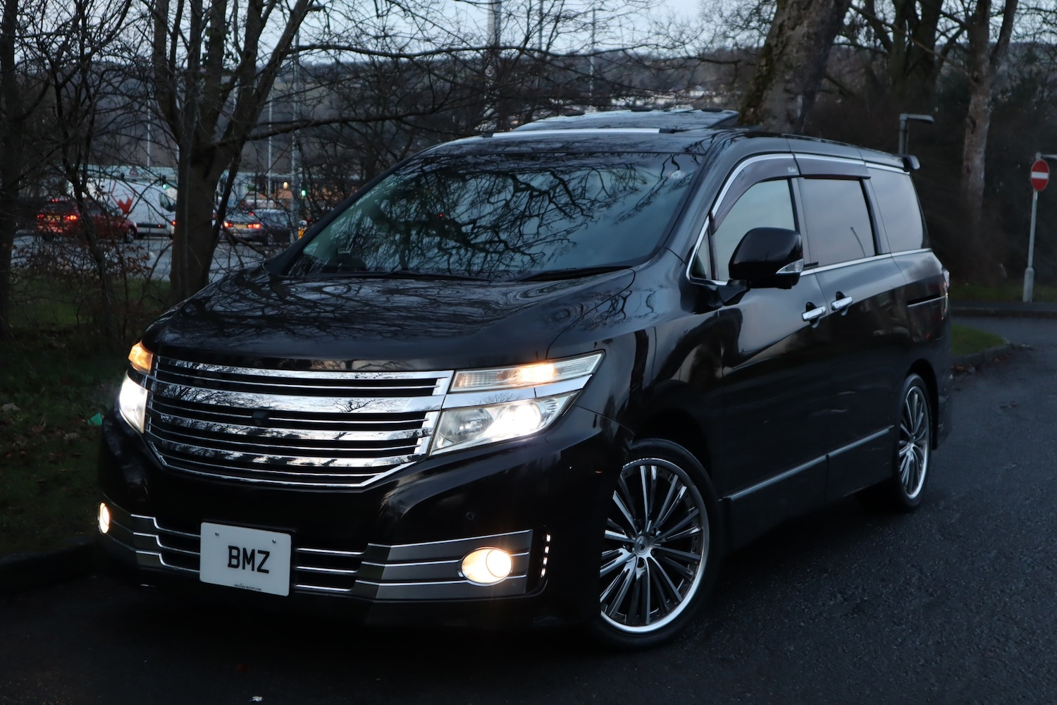 Used Nissan Elgrand 2010 for sale - 77156813: Photo 33