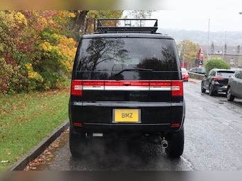 Used Mitsubishi Delica 2010 for sale - 76317255: Photo