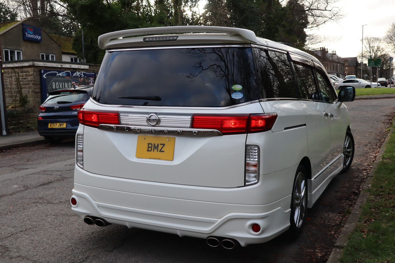 Used Nissan Elgrand 2010 for sale - 77049377: Photo 28