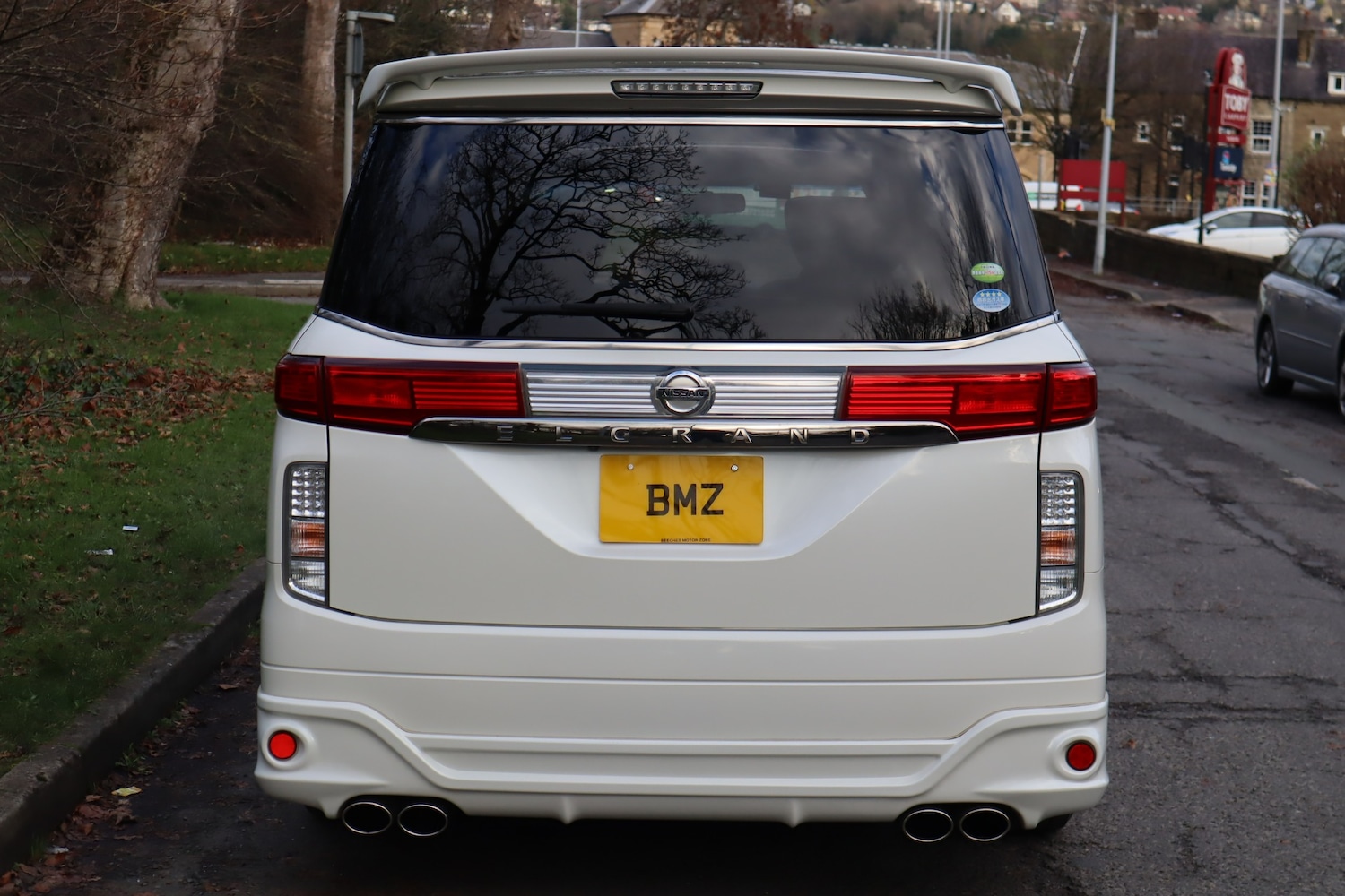 Used Nissan Elgrand 2010 for sale - 77049377: Photo 4