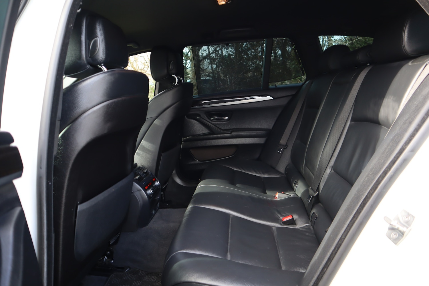 Used BMW 5 Series 2012 for sale - 77838409: Photo 11