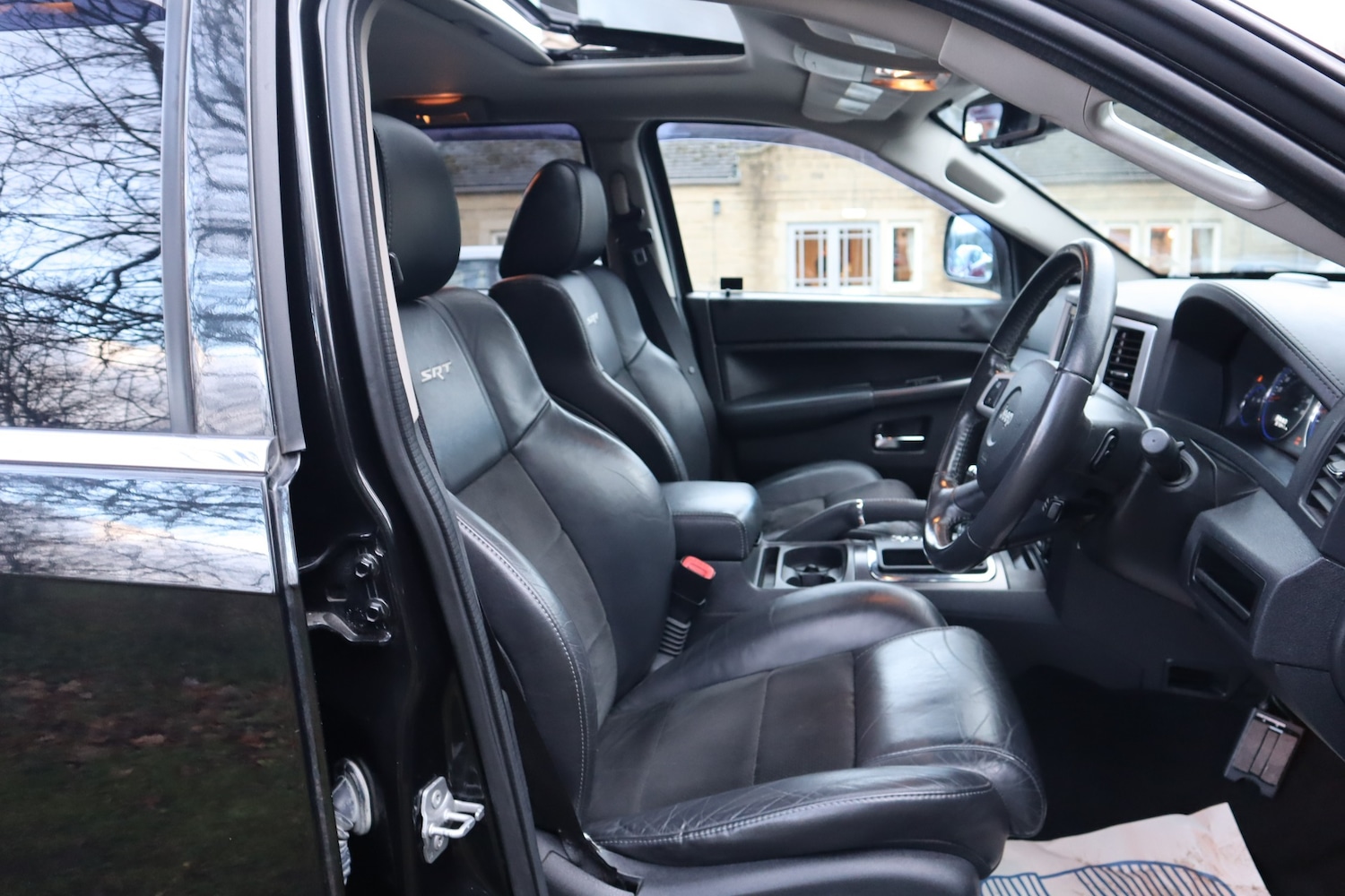 Used Jeep Grand Cherokee 2010 for sale - 77454643: Photo 9