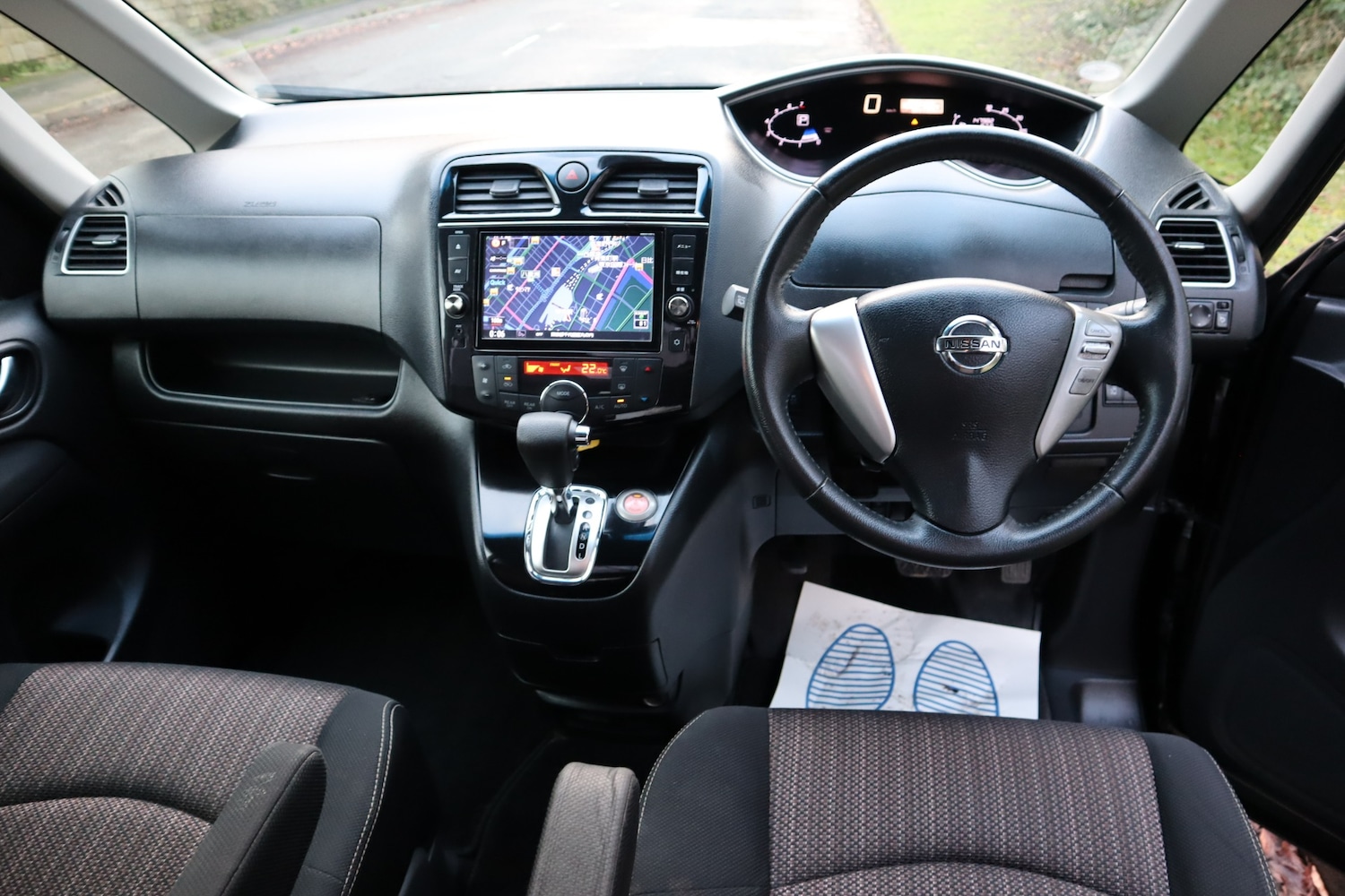 Used Nissan Serena 2015 for sale - 77008952: Photo 16