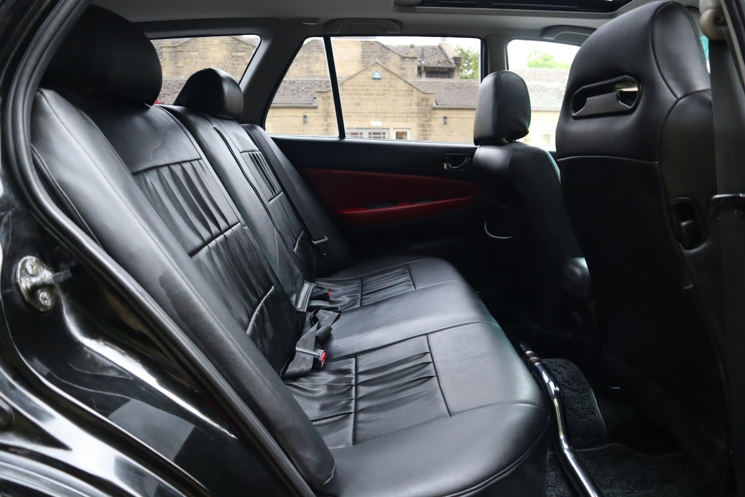 Used Mitsubishi Legnum 2002 for sale - 75657137: Photo 10