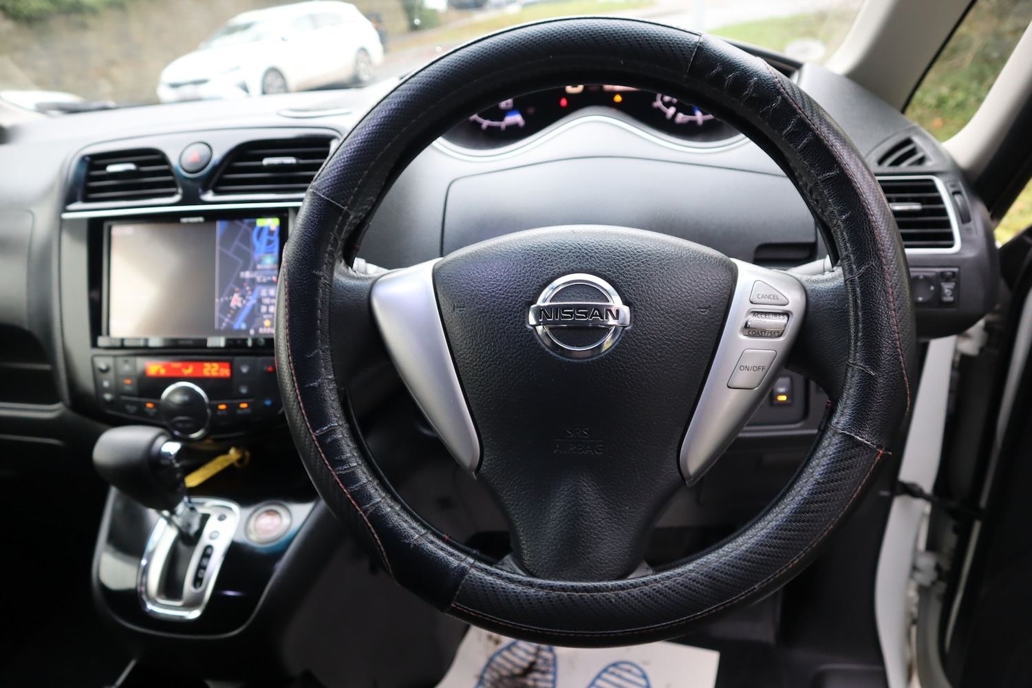 Used Nissan Serena 2015 for sale - 77128466: Photo 16