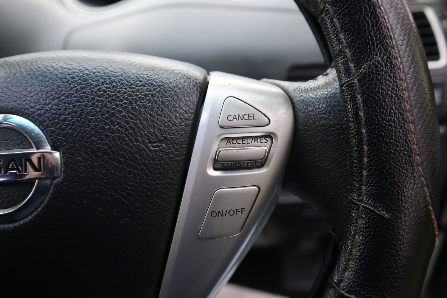 Used Nissan Serena 2015 for sale - 77128466: Photo 20