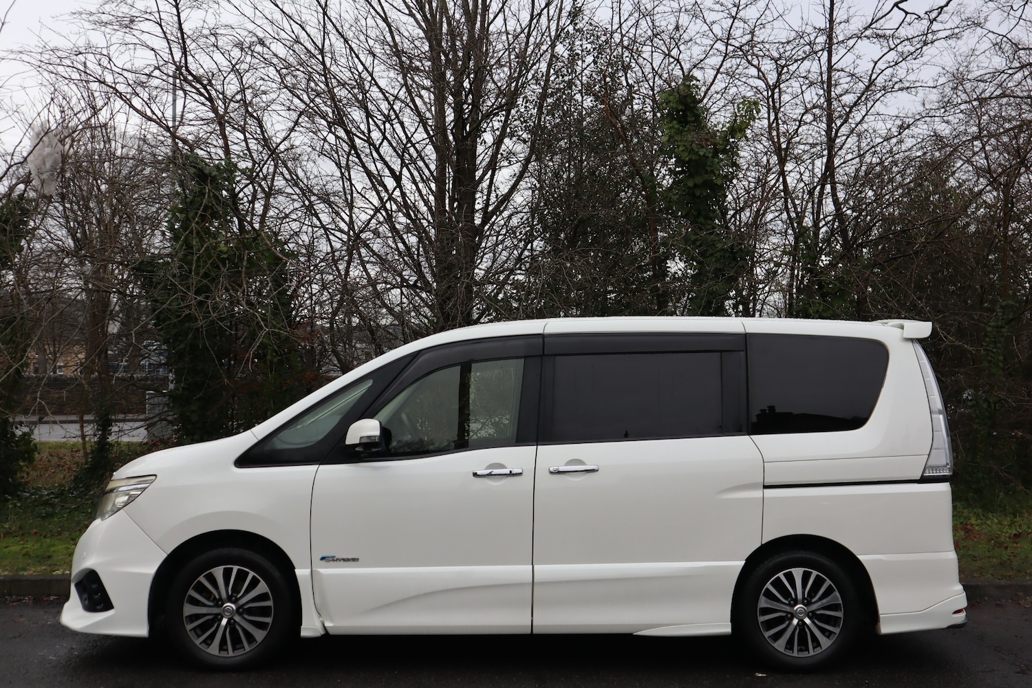 Used Nissan Serena 2015 for sale - 77128466: Photo 6