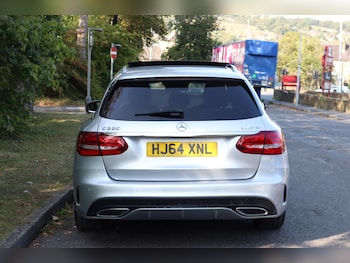 Used Mercedes-Benz C-Class 2014 for sale - 75599920: Photo