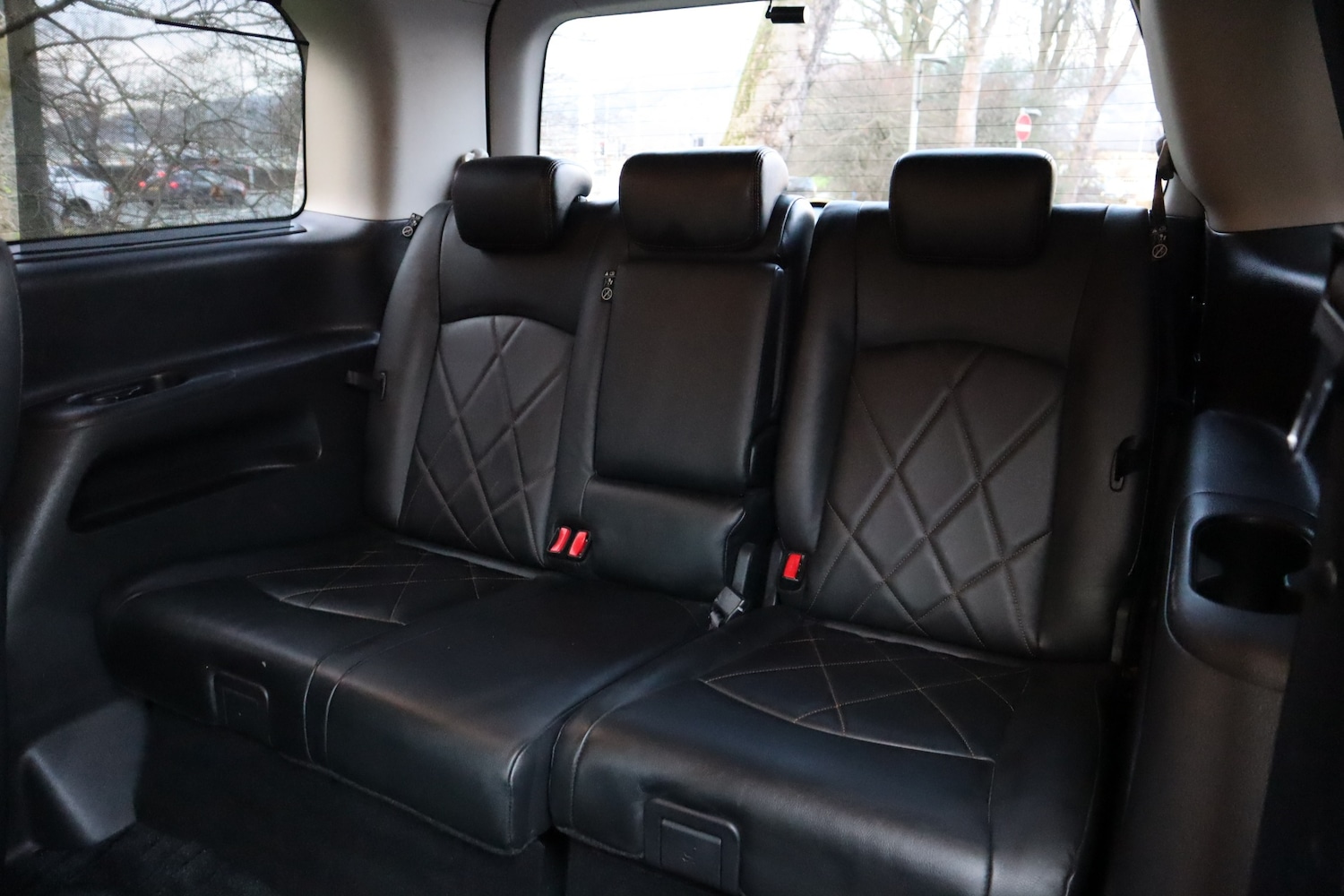 Used Nissan Elgrand 2014 for sale - 77014989: Photo 12