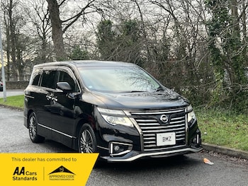 Used Nissan Elgrand 2014 for sale - 77014989: Photo