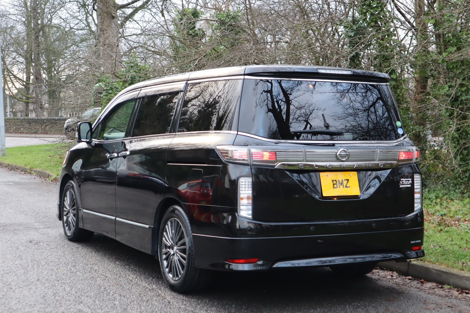 Used Nissan Elgrand 2014 for sale - 77014989: Photo 5