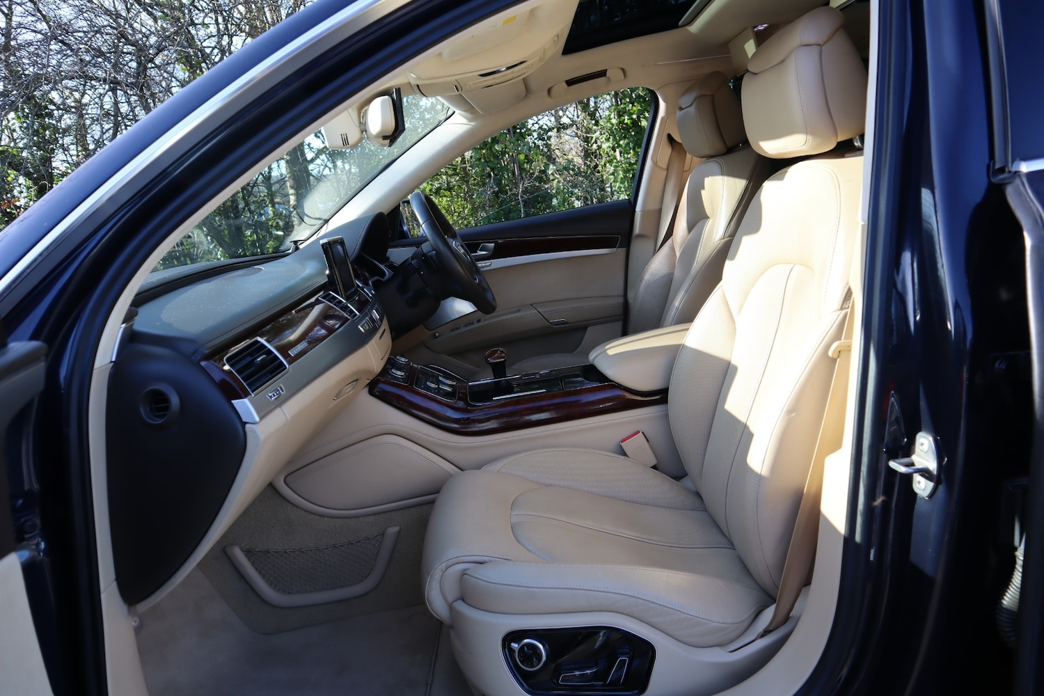 Used Audi A8 2012 for sale - 77926304: Photo 12