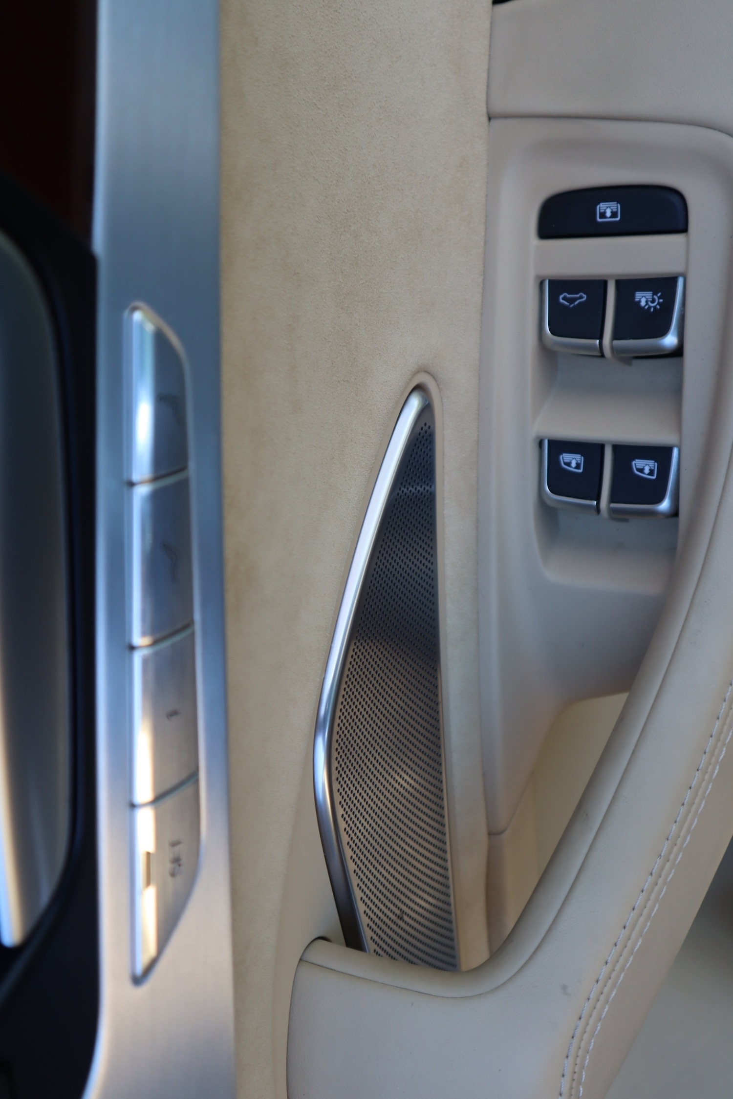 Used Audi A8 2012 for sale - 77926304: Photo 28