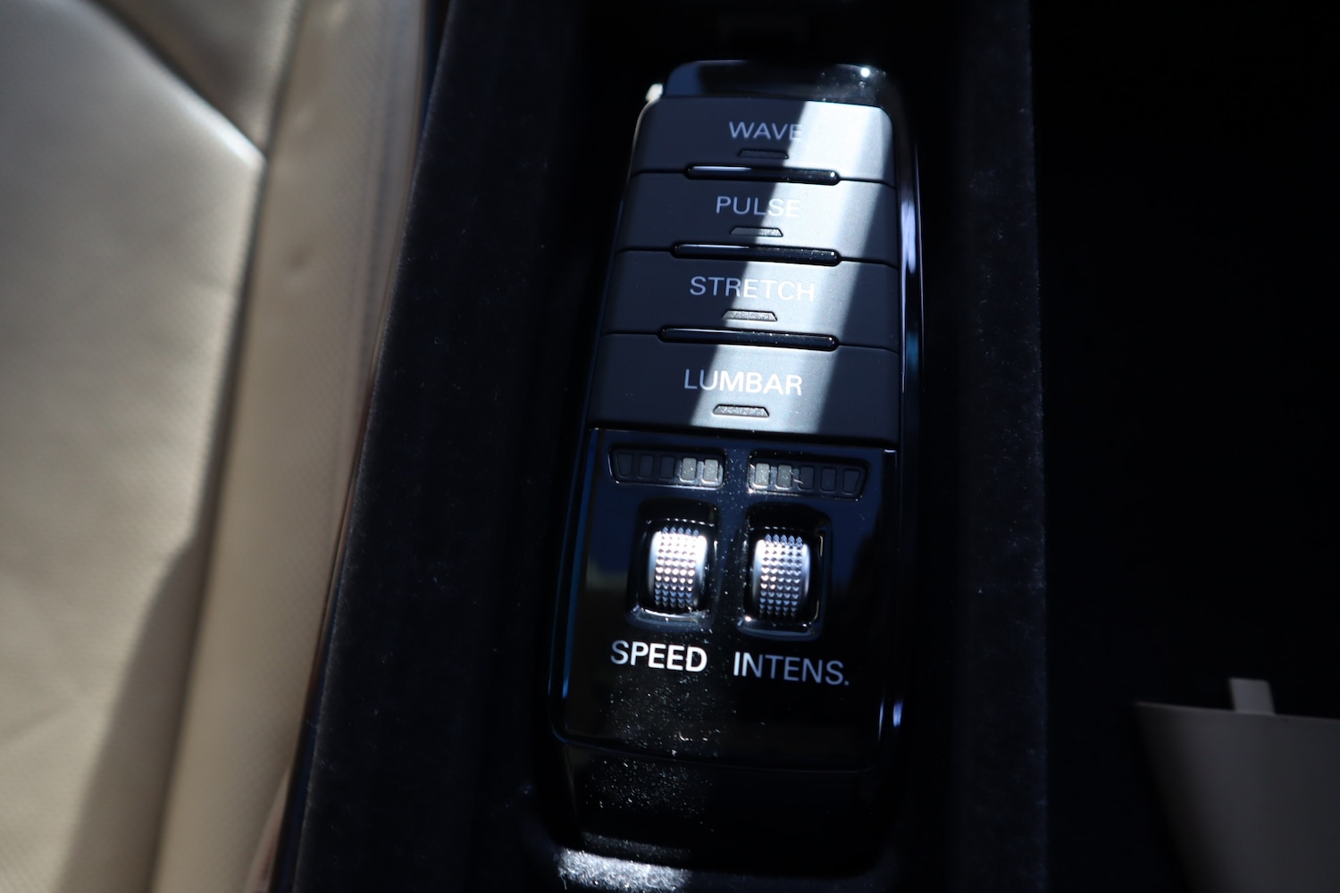 Used Audi A8 2012 for sale - 77926304: Photo 33